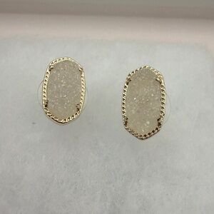Kendra Scott Emilie Stud earring